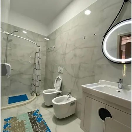 Lundra Ξενοδοχείο Gramsh