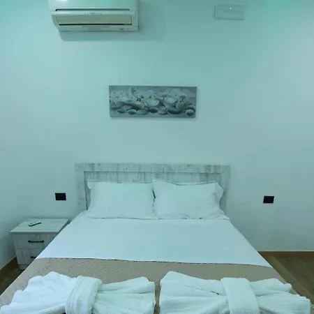 Lundra Ξενοδοχείο