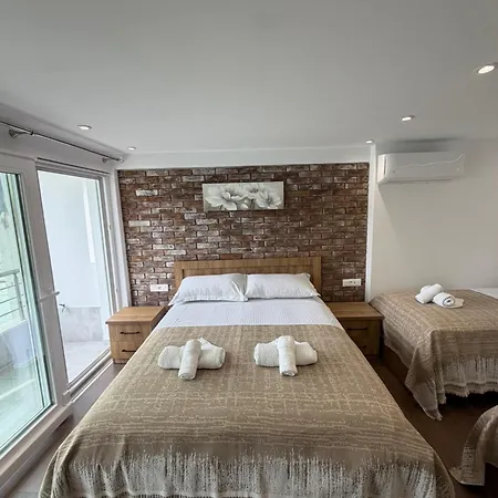 Lundra Hotel Gramsh